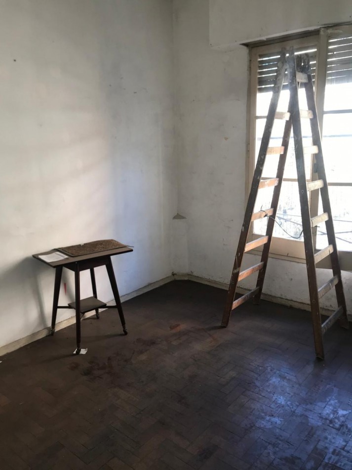 2 Ambientes Al Frente A Reciclar 2 Pisos X Escaleras