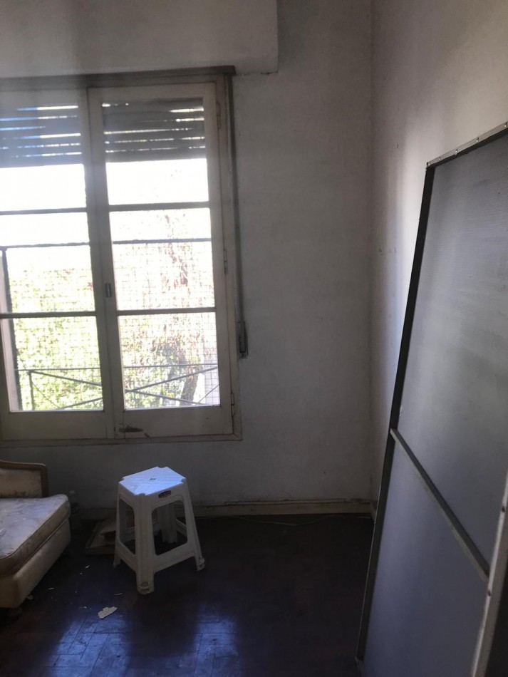 2 Ambientes Al Frente A Reciclar 2 Pisos X Escaleras