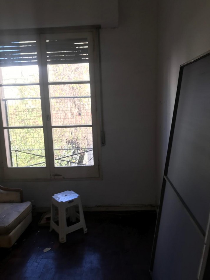 2 Ambientes Al Frente A Reciclar 2 Pisos X Escaleras