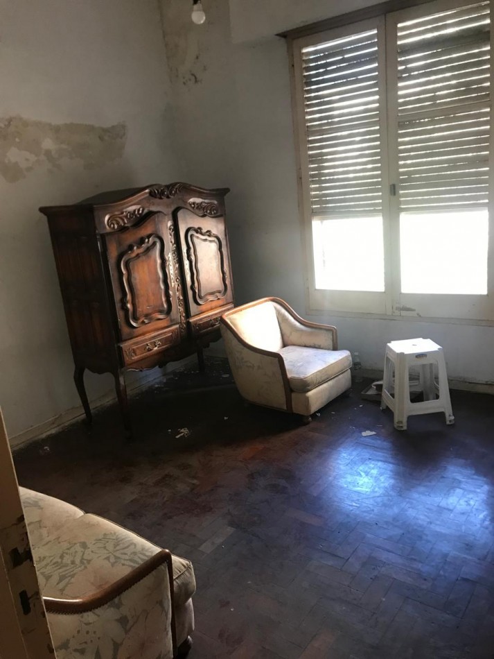 2 Ambientes Al Frente A Reciclar 2 Pisos X Escaleras