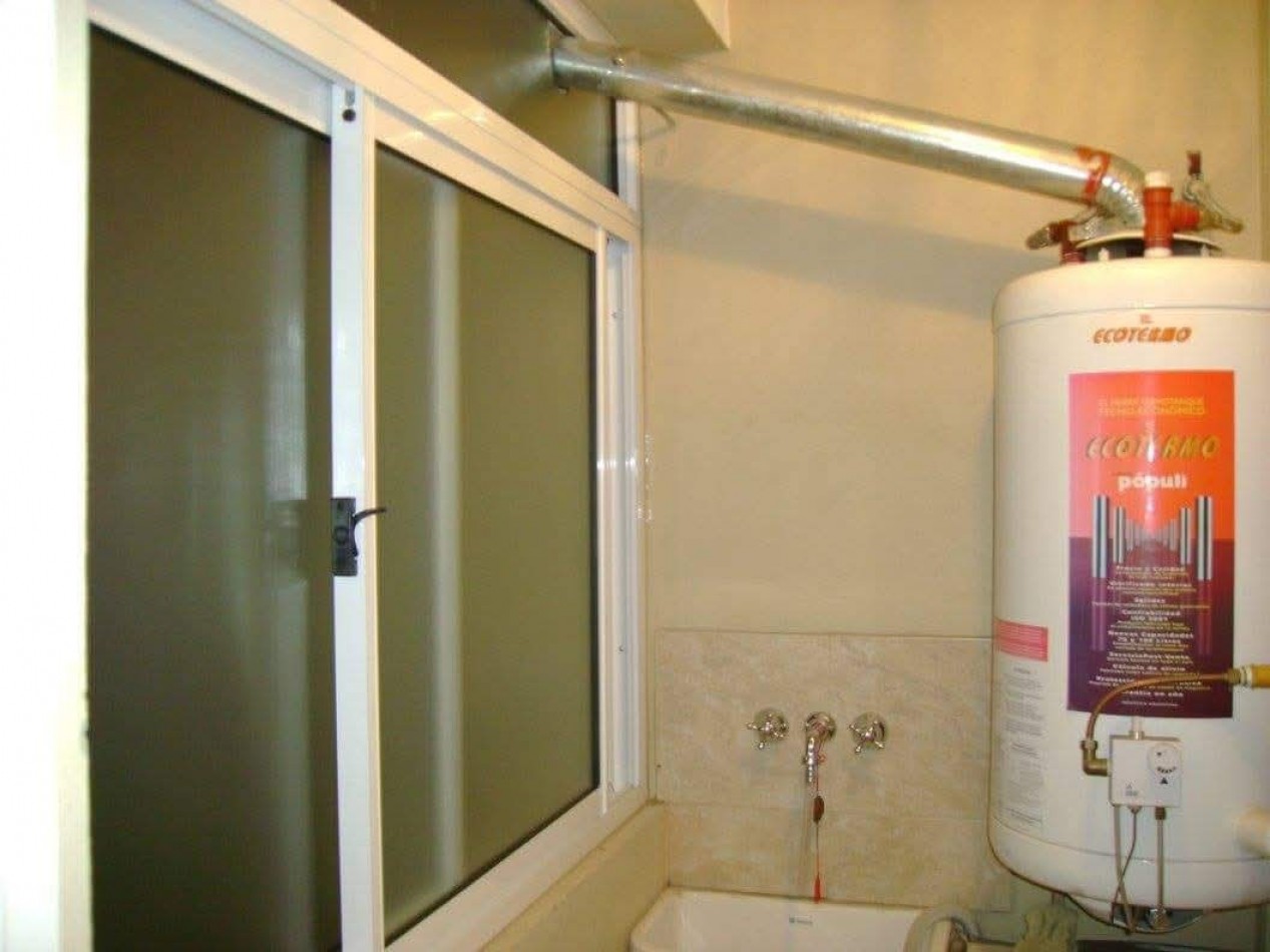 VENTA MUY LINDO 3 AMBIENTES CONTRAFRENTE MUY LUMINOSO C/LAVADERO ***Apto Credito Bancario***