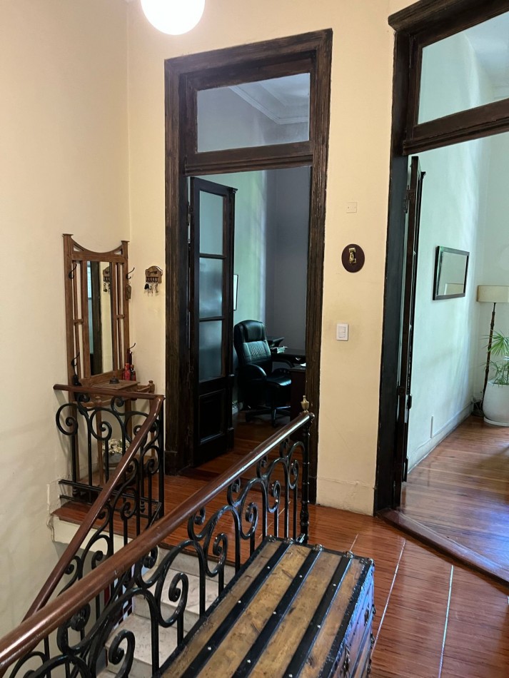 VENTA MUY LINDO PH 6 AMBIENTES BALCON AL FTE. 1ER PISO SIN EXPENSAS ****APTO CREDITO BANCARIO****