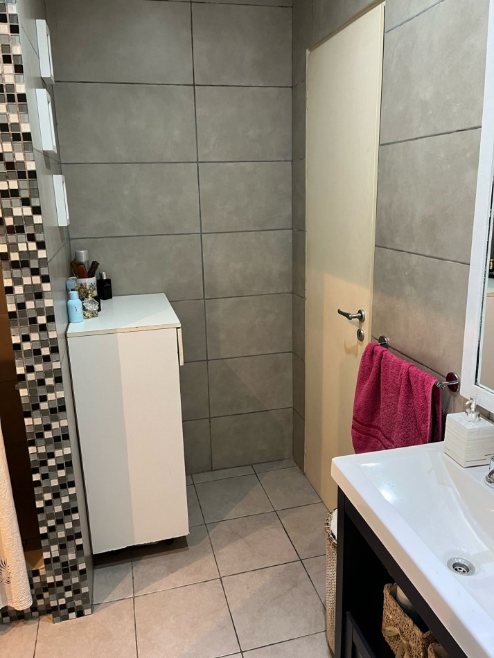 VENTA MUY LINDO PH 6 AMBIENTES BALCON AL FTE. 1ER PISO SIN EXPENSAS ****APTO CREDITO BANCARIO****