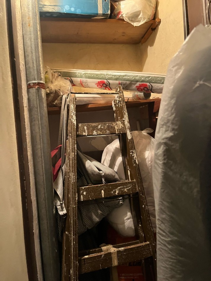 VENTA MUY LINDO PH 6 AMBIENTES BALCON AL FTE. 1ER PISO SIN EXPENSAS ****APTO CREDITO BANCARIO****