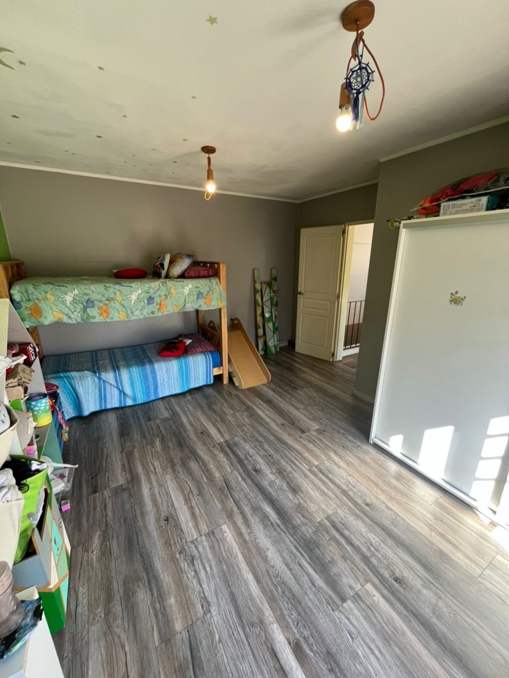 VENTA PH 4 AMBIENTES CON PATIO, BALCON TERRAZA A MEJORAR ***SIN EXPENSAS***