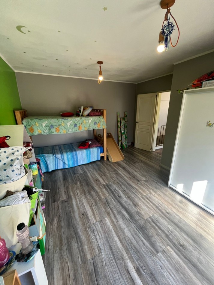 VENTA PH 4 AMBIENTES CON PATIO, BALCON TERRAZA A MEJORAR ***SIN EXPENSAS***
