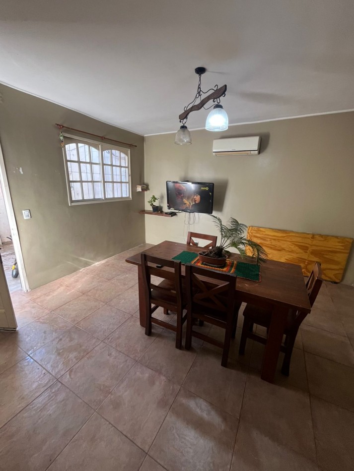 VENTA PH 4 AMBIENTES CON PATIO, BALCON TERRAZA A MEJORAR ***SIN EXPENSAS***