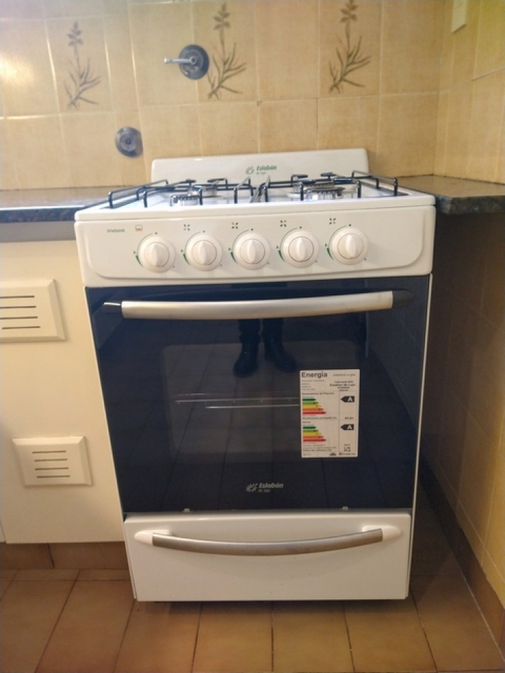 OPORTUNIDAD VENTA 2 AMBIENTES AMPLIOS EXCELENTE ESTADO LUMINOSO **APTO CREDITO BANCARIO **
