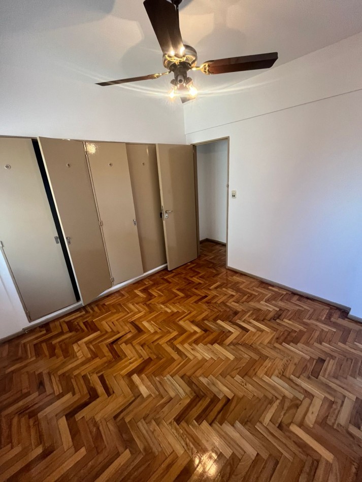 SE ALQUILA 2 AMBIENTES IMPECABLE Y LUMINOSO CON LAVADERO ***FINAER O GARANTIA YA *** 