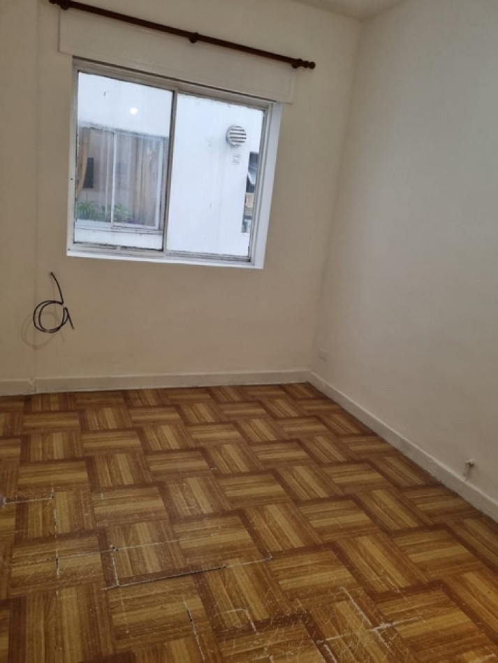 VENTA 2 AMBIENTES LUMINOSO APTO CREDITO BANCARIO ***BAJAS EXPENSAS ***