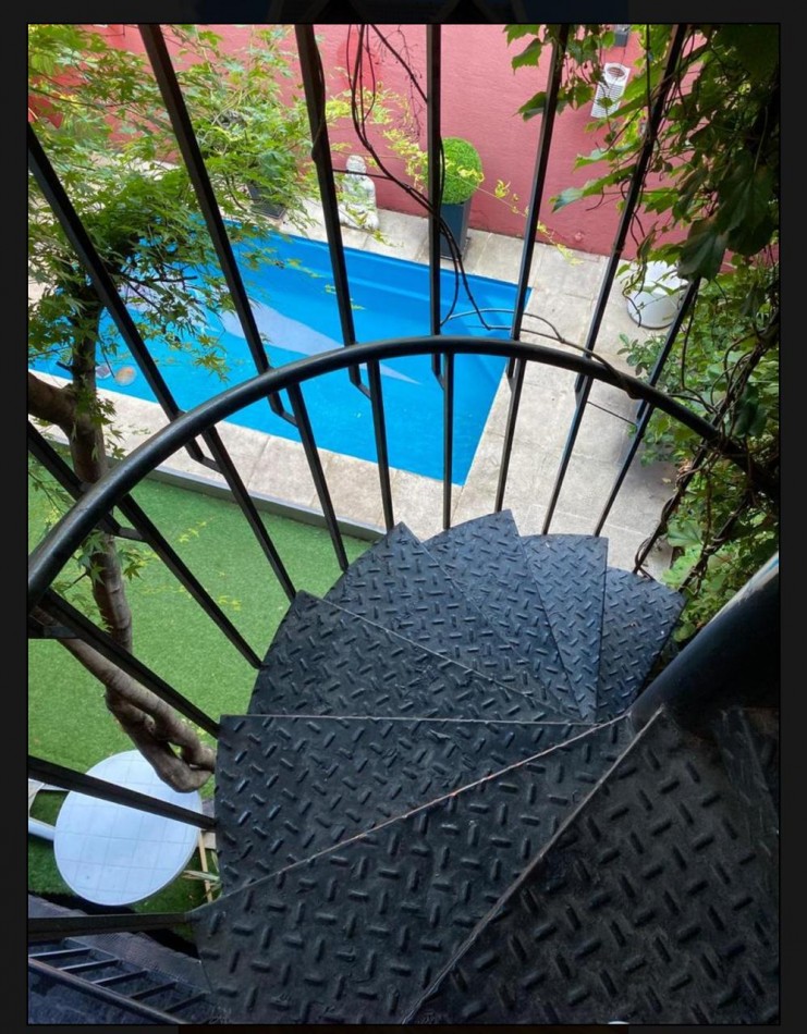 OPORTUNIDAD !!CASA 6 AMBIENTES CON PILETA, PARRILLA COCHERA PARA DOS AUTOS ***APTO CREDITO O FINANCIACION /PERMUTA MENOR VALOR***