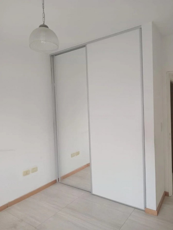 VENTA 2 AMBIENTES BALCON AL FRENTE ***APTO CREDITO BANCARIO***