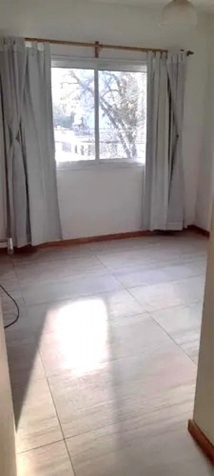 VENTA 2 AMBIENTES BALCON AL FRENTE ***APTO CREDITO BANCARIO***