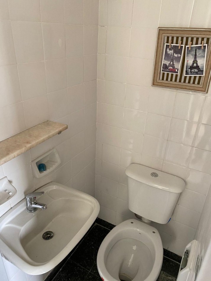 VENTA DEPTO. 4 AMBIENTES AL FRENTE CON COCHERA ***APTO CREDITO BANCARIO****