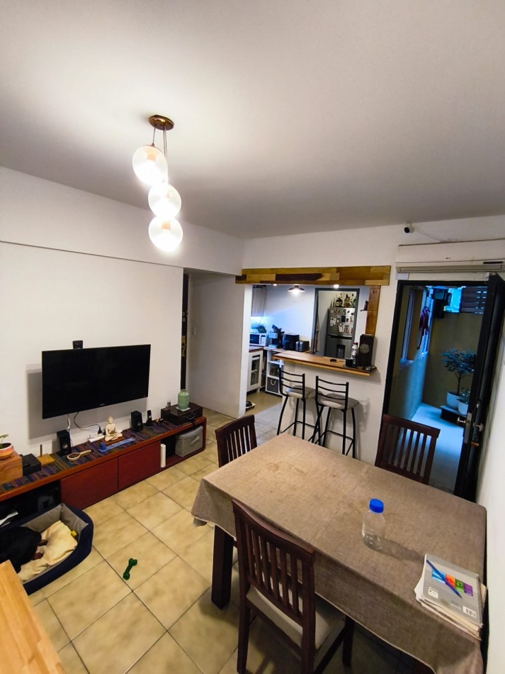 2 ambientes con lavadero y patio luminoso ***APTO CREDITO BANCARIO***