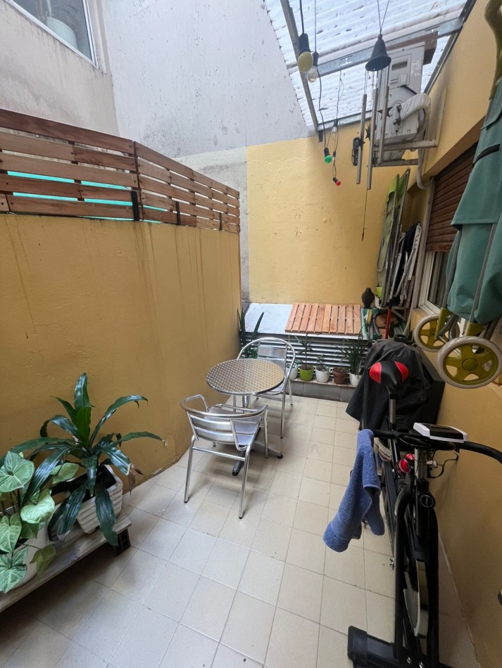 2 ambientes con lavadero y patio luminoso ***APTO CREDITO BANCARIO***