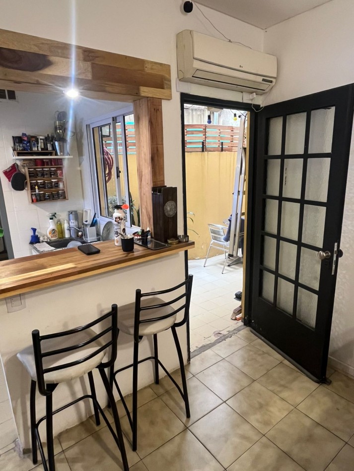 2 ambientes con lavadero y patio luminoso ***APTO CREDITO BANCARIO***