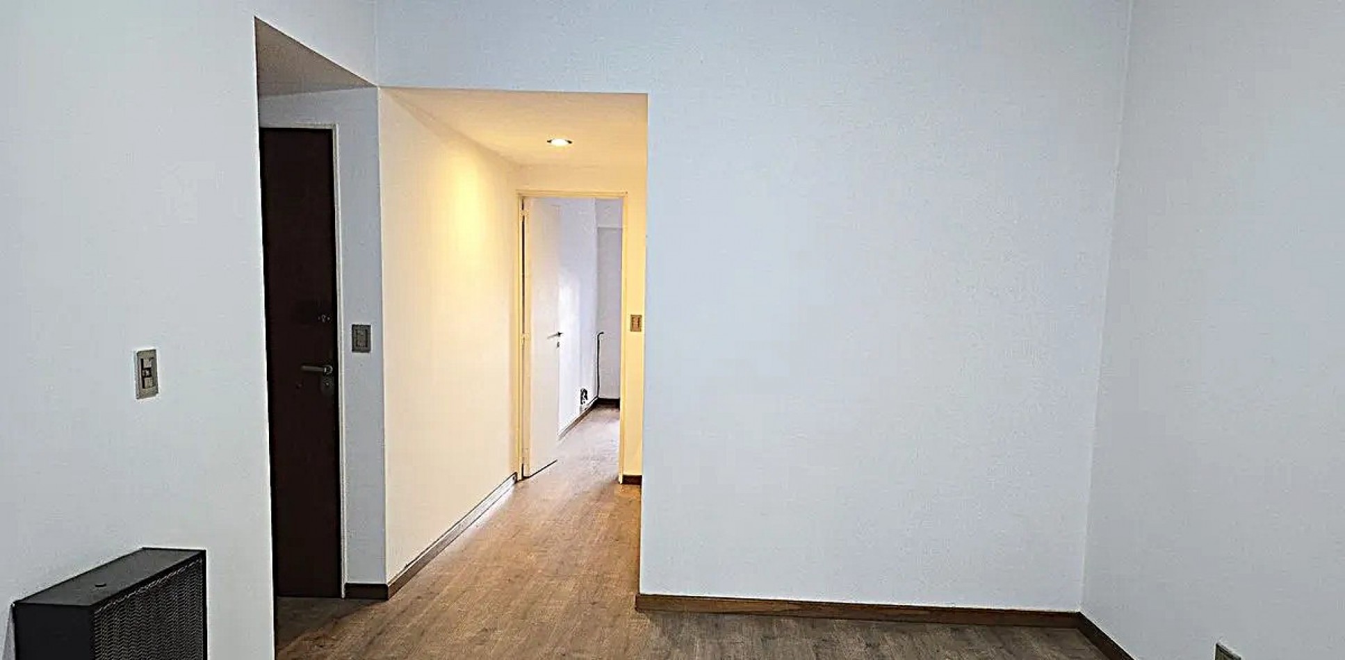 VENTA 2 AMBIENTES AL FRENTE CON BALCON Y LAVADERO CERCA DE TODO ***APTO CREDITO BANCARIO***