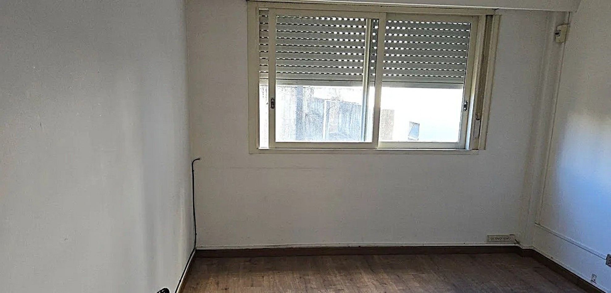 VENTA 2 AMBIENTES AL FRENTE CON BALCON Y LAVADERO CERCA DE TODO ***APTO CREDITO BANCARIO***