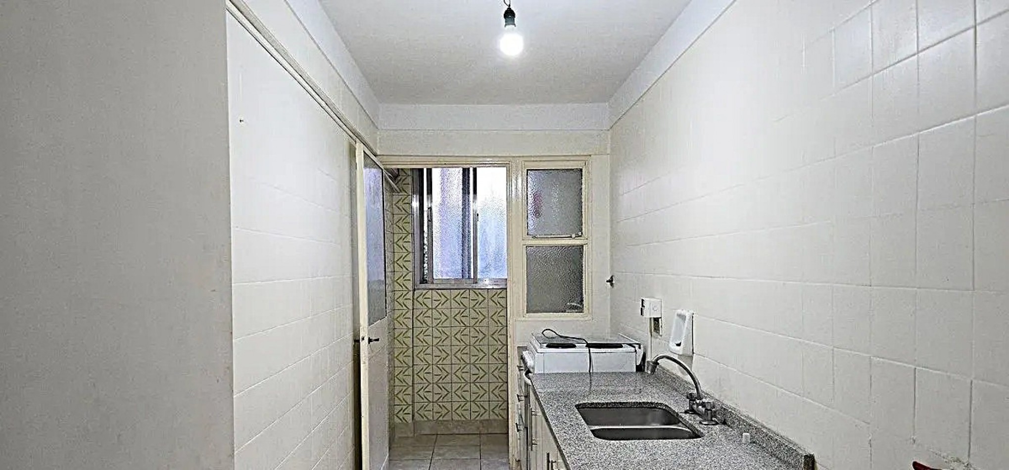 VENTA 2 AMBIENTES AL FRENTE CON BALCON Y LAVADERO CERCA DE TODO ***APTO CREDITO BANCARIO***