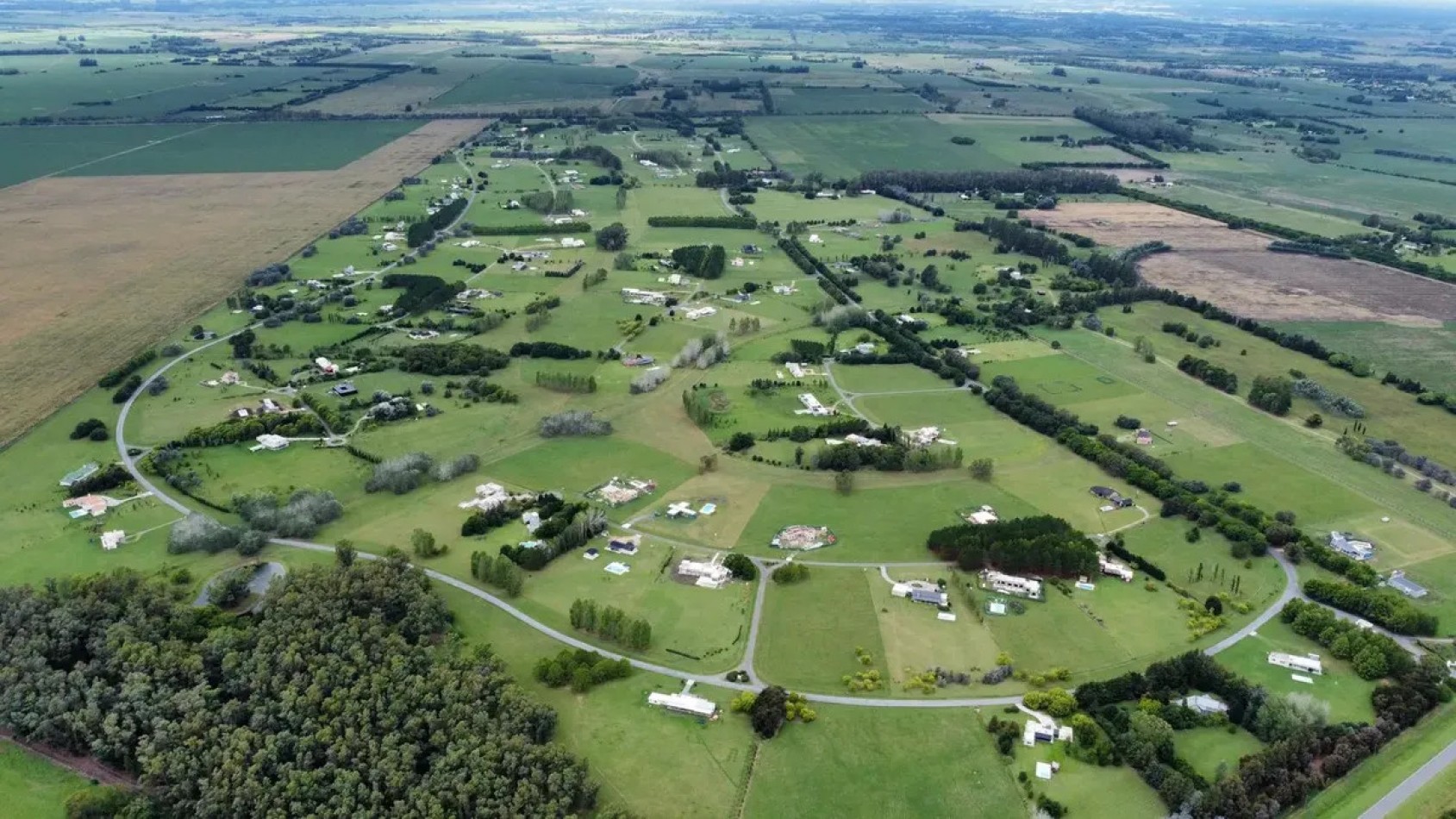 VENTA DE LOTES EN ESTANCIA LA MACARENA 