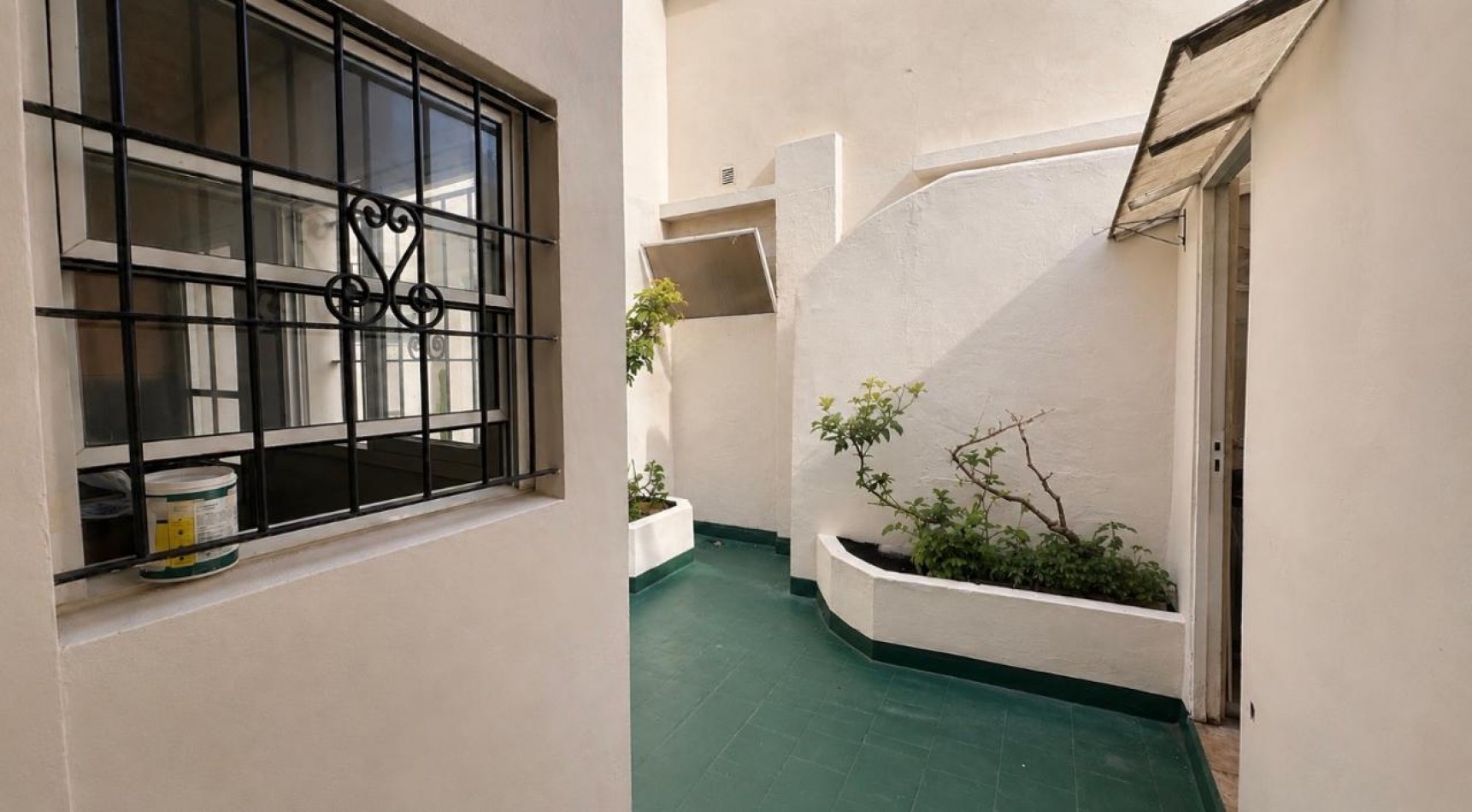 EXCELENTE PH AL FRENTE 4 AMBIENTES BALCON, PATIO Y TERRAZA ****APTO CREDITO BANCARIO****