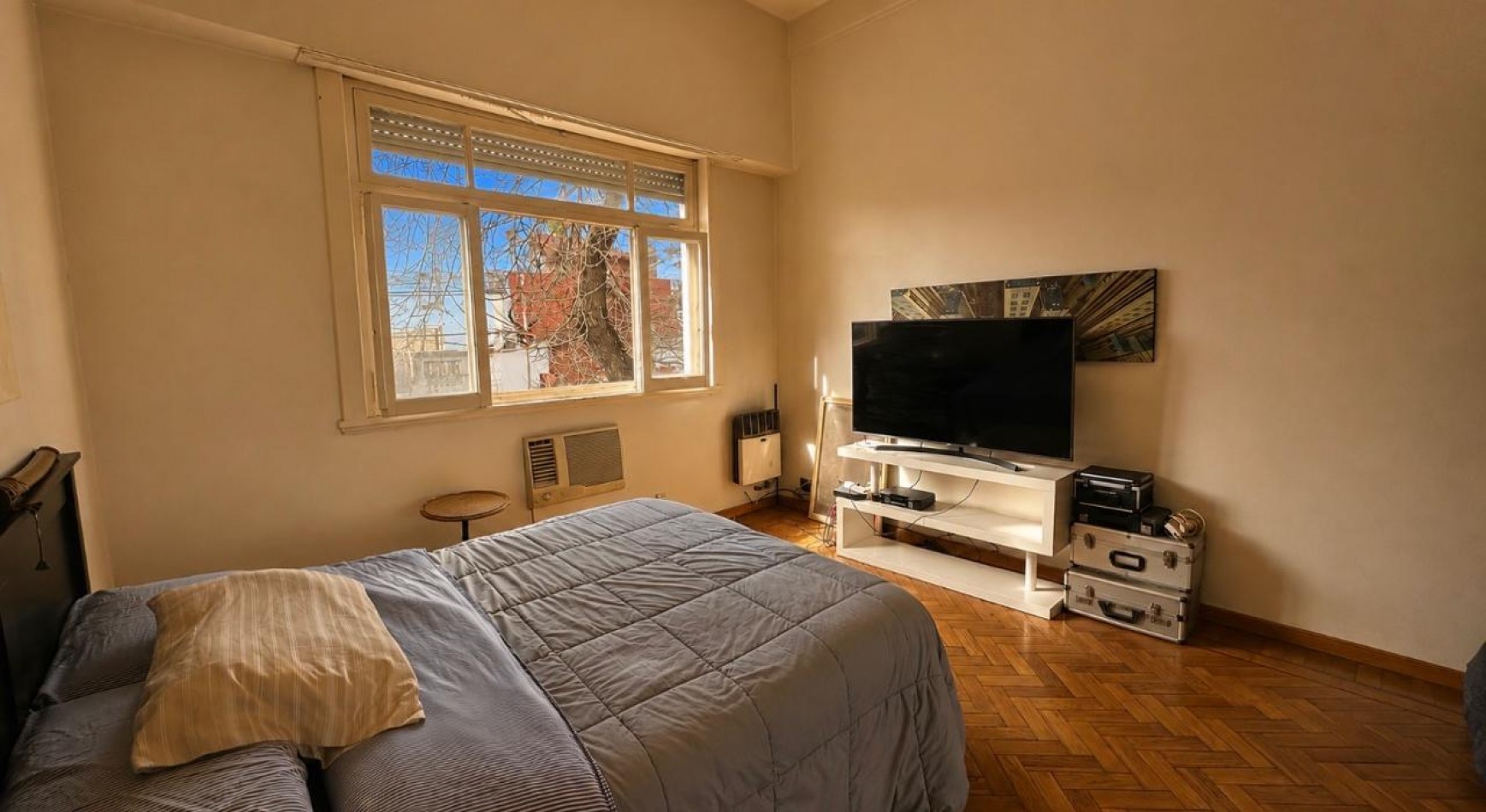 EXCELENTE PH AL FRENTE 4 AMBIENTES BALCON, PATIO Y TERRAZA ****APTO CREDITO BANCARIO****