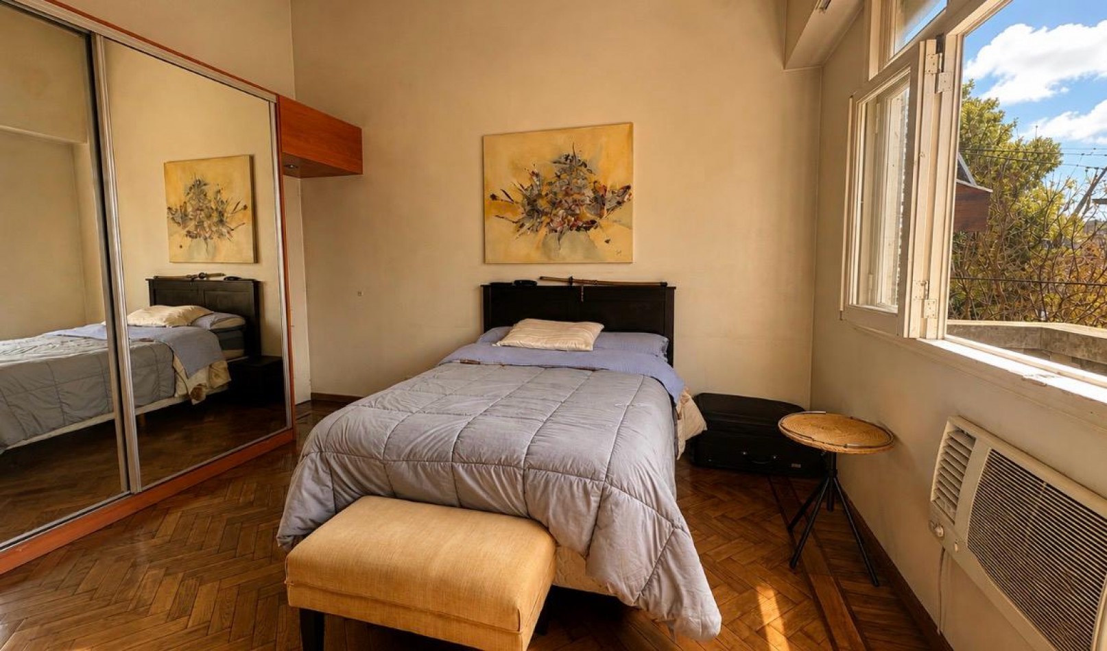 EXCELENTE PH AL FRENTE 4 AMBIENTES BALCON, PATIO Y TERRAZA ****APTO CREDITO BANCARIO****