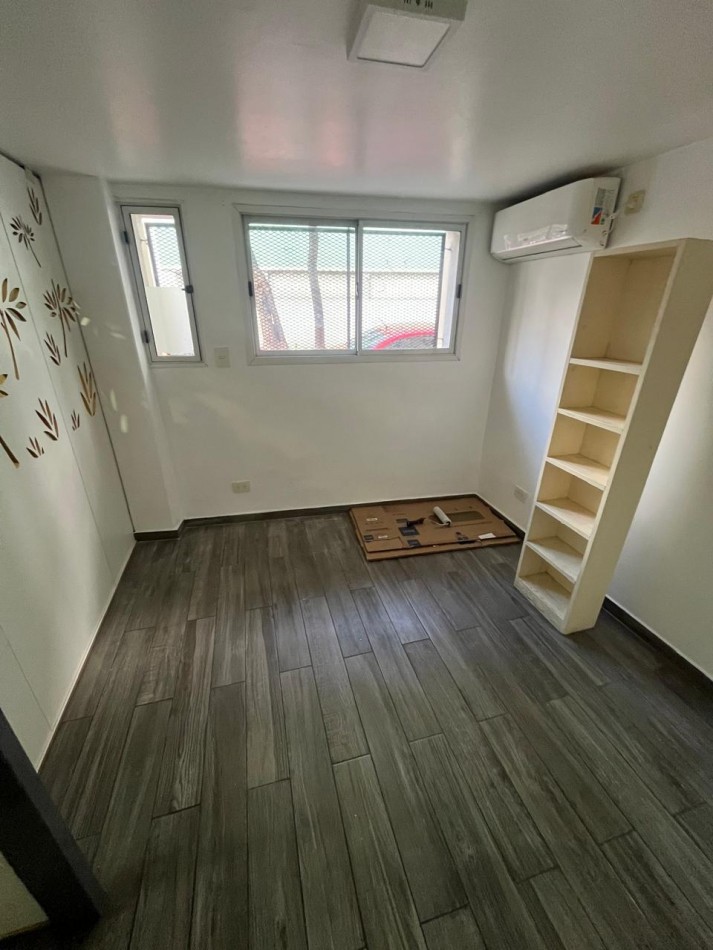 Se Alquila PH entrada independiente Apto comercial y/ profesional Bajas Expensas 