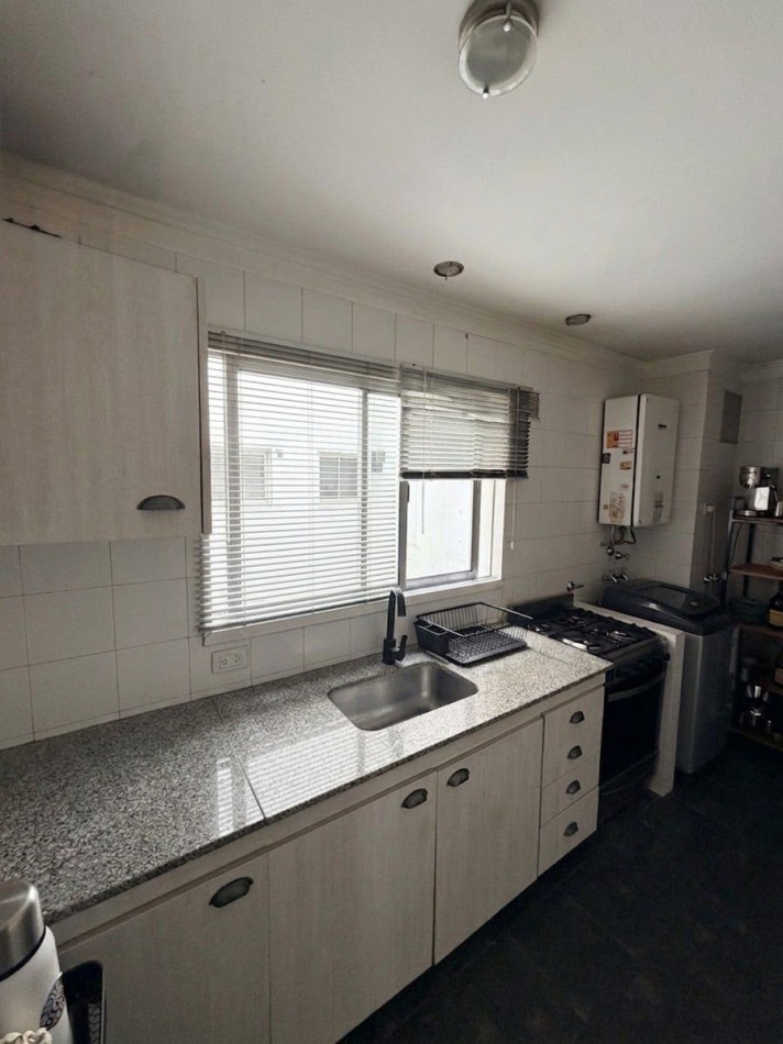 Venta 3 ambientes al frente con Balcon ****APTO CREDITO BANCARIO****