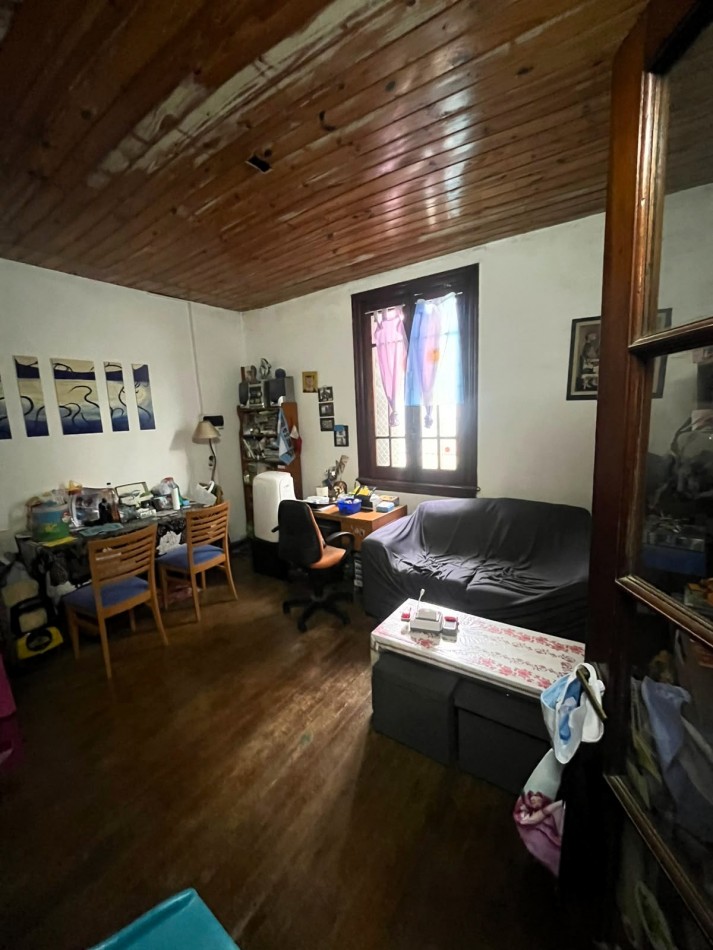 OPORTUNIDAD PH 3 AMBIENTES 2 PISO X ESCALERAS, BAJAS EXPENSAS 