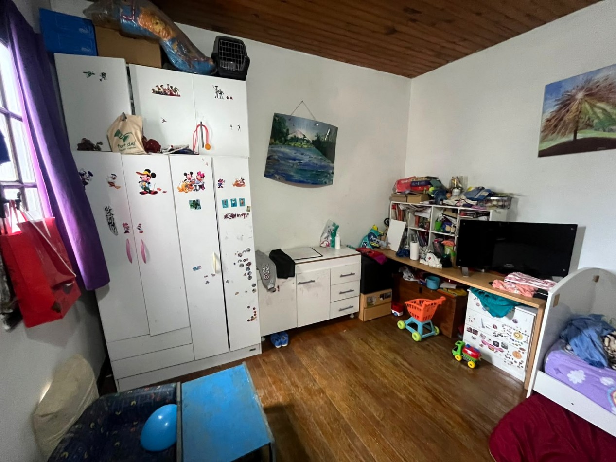 OPORTUNIDAD PH 3 AMBIENTES 2 PISO X ESCALERAS, BAJAS EXPENSAS 