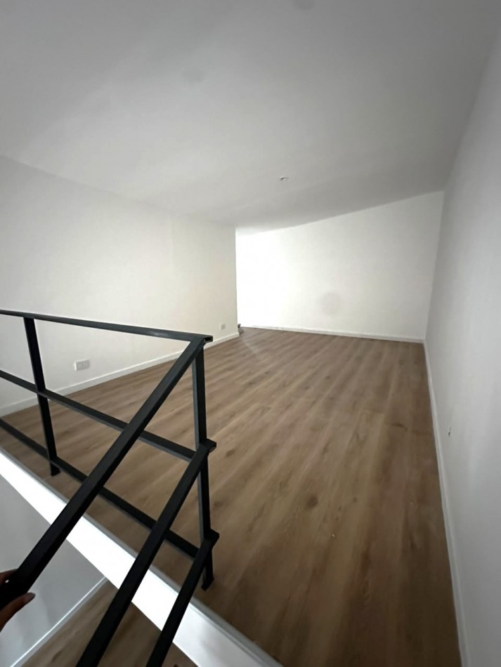 PH 2 AMBIENTES TIPO LOFT MODERNO AL FRENTE CON BALCON A ESTRENAR SIN EXPENSAS
