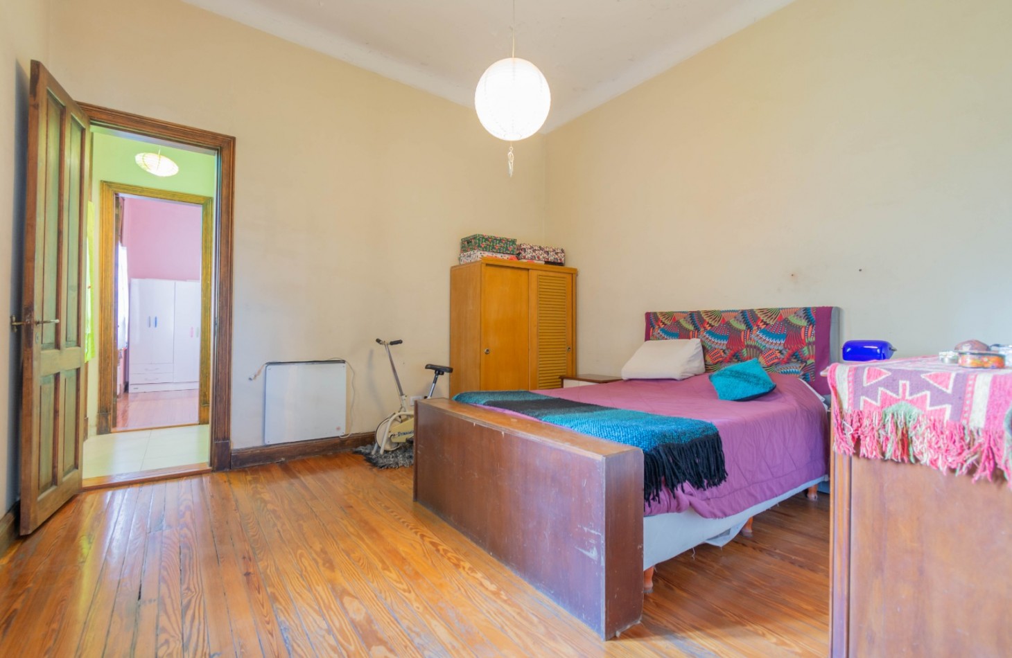 EXCELENTE PH ESTILO ANTIGUO AL FRENTE CON TERRAZA SIN EXPENSAS ****APTO CREDITO BANCARIO****
