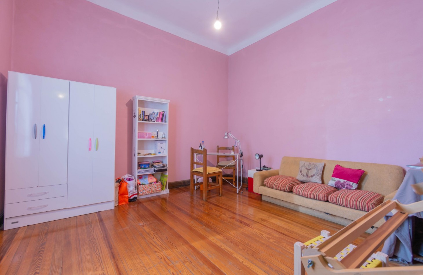 EXCELENTE PH ESTILO ANTIGUO AL FRENTE CON TERRAZA SIN EXPENSAS ****APTO CREDITO BANCARIO****