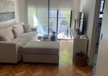HERMOSO 2 ambientes RECICLADO a nuevo con balcon al frente ***APTO CREDITO BANCARIO***