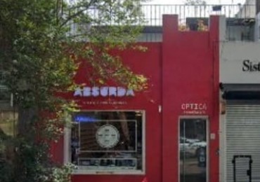 SE ALQUILA EXCELENTE LOCAL MUY BIEN UBICADO SIN EXPENSAS 