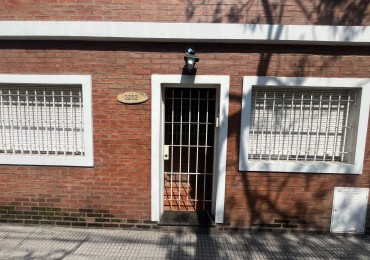 PH al frente entrada independiente "VILLA DEVOTO" a mejorar 